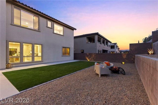 225 Carmel Sky Street, Las Vegas, NV 89138