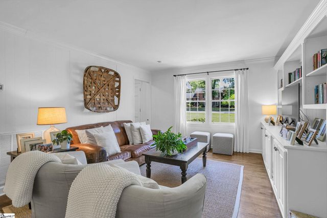 12 Buckingham Road, Greenville, SC 29607