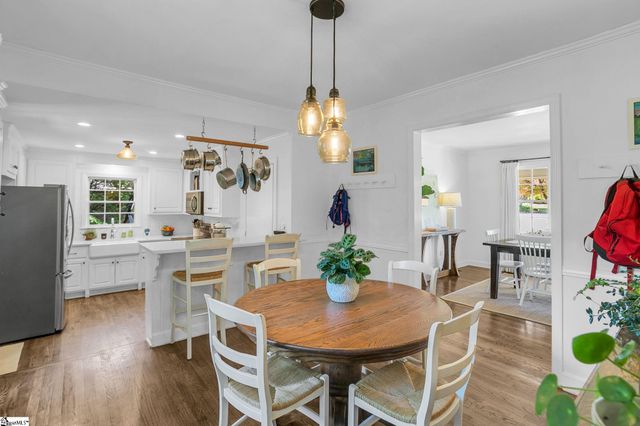 12 Buckingham Road, Greenville, SC 29607