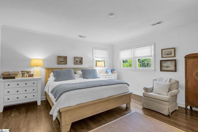 12 Buckingham Road, Greenville, SC 29607