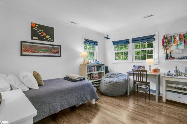 12 Buckingham Road, Greenville, SC 29607