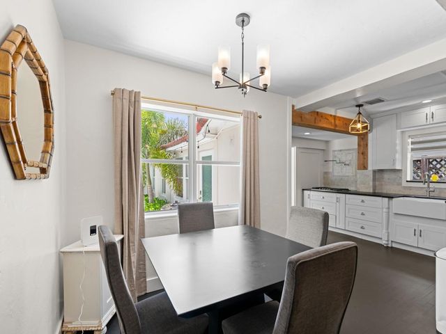 1615 N Lakeside Drive, Lake Worth Beach, FL 33460