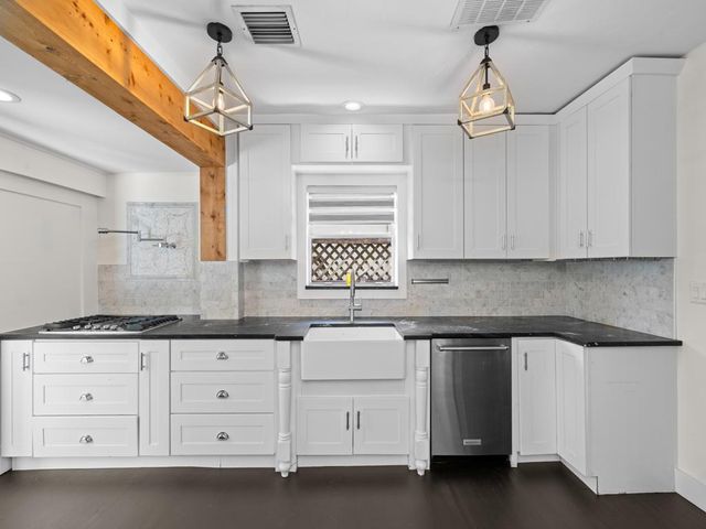 1615 N Lakeside Drive, Lake Worth Beach, FL 33460