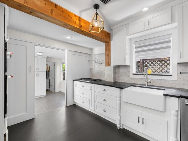 1615 N Lakeside Drive, Lake Worth Beach, FL 33460