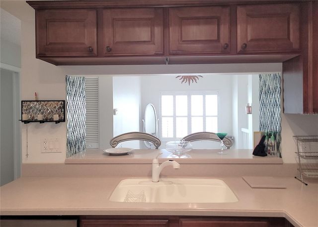 2905 FEATHERSTONE DRIVE, Holiday, FL 34691