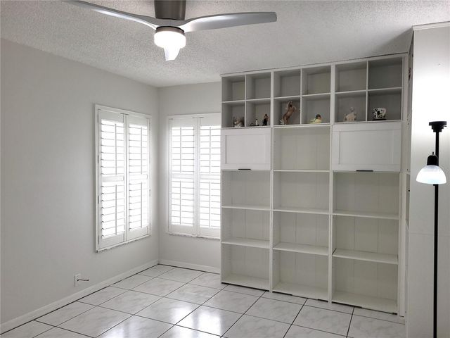 2905 FEATHERSTONE DRIVE, Holiday, FL 34691