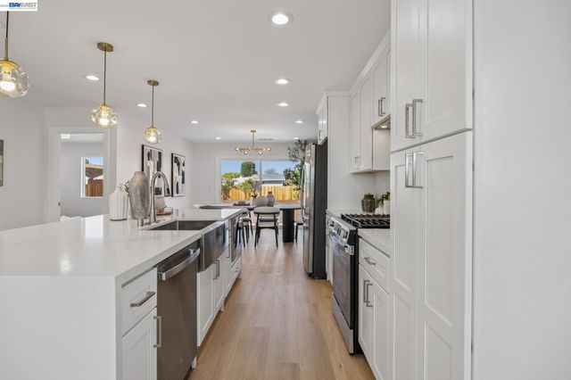 36632 Magnolia St, Newark, CA 94560