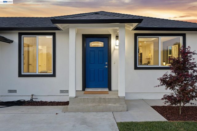 36632 Magnolia St, Newark, CA 94560