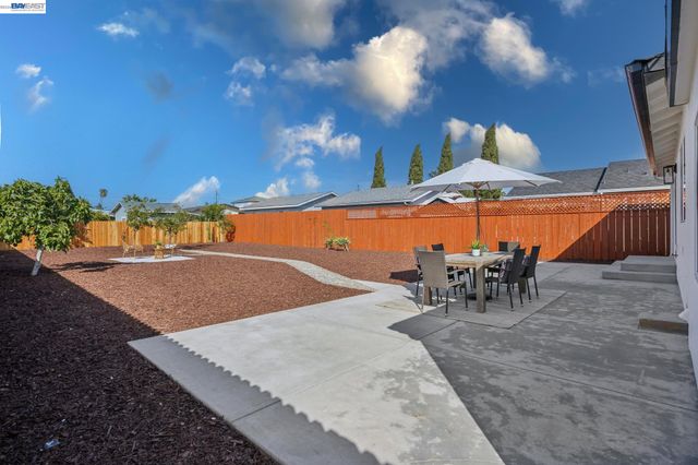 36632 Magnolia St, Newark, CA 94560