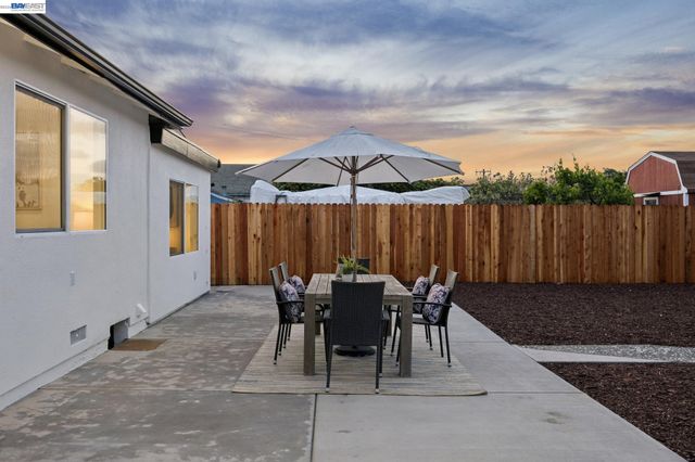 36632 Magnolia St, Newark, CA 94560
