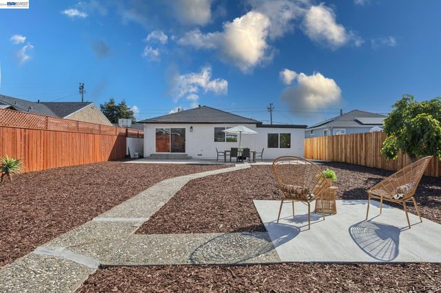 36632 Magnolia St, Newark, CA 94560