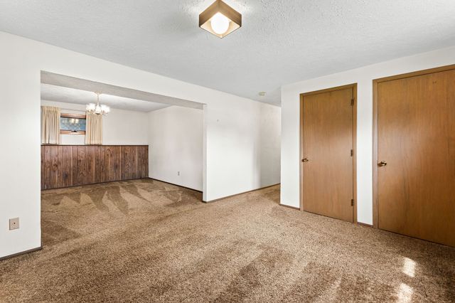 201 15th Street, Dallas Center, IA 50063