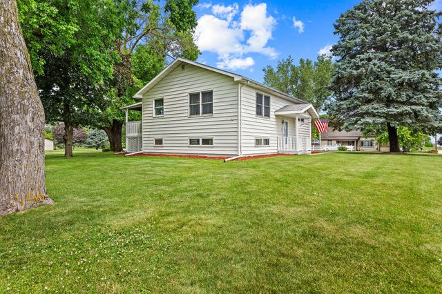 201 15th Street, Dallas Center, IA 50063