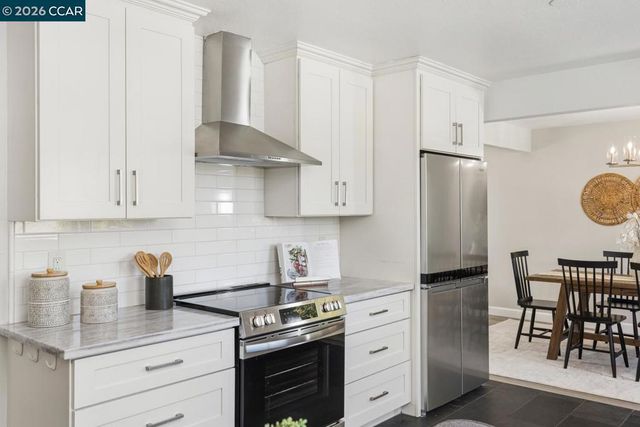 2225 Sierra Ct, Concord, CA 94518