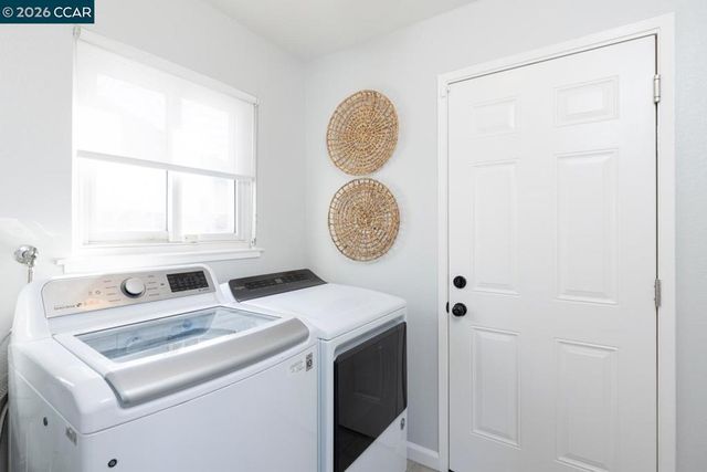 2225 Sierra Ct, Concord, CA 94518