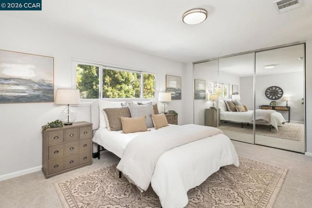 2225 Sierra Ct, Concord, CA 94518
