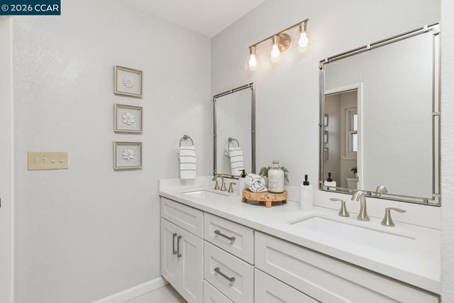 2225 Sierra Ct, Concord, CA 94518