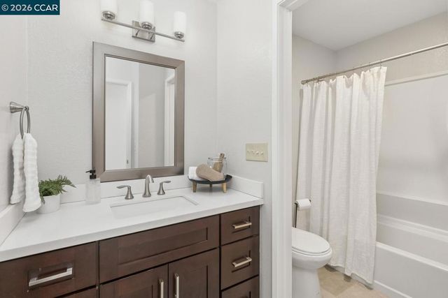 2225 Sierra Ct, Concord, CA 94518