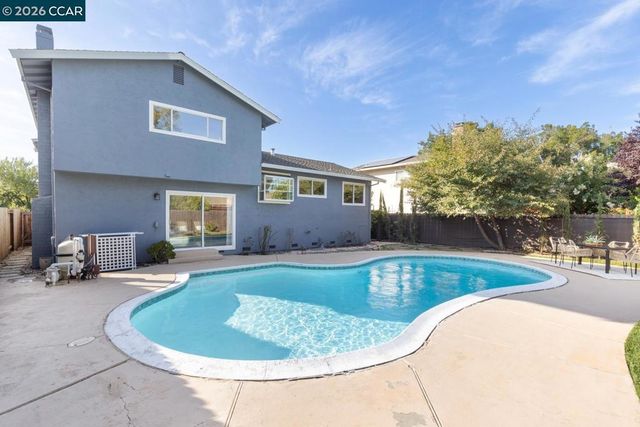 2225 Sierra Ct, Concord, CA 94518