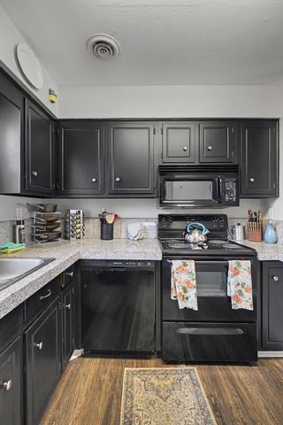 105 Carriage Pl, Clarksville, TN 37042