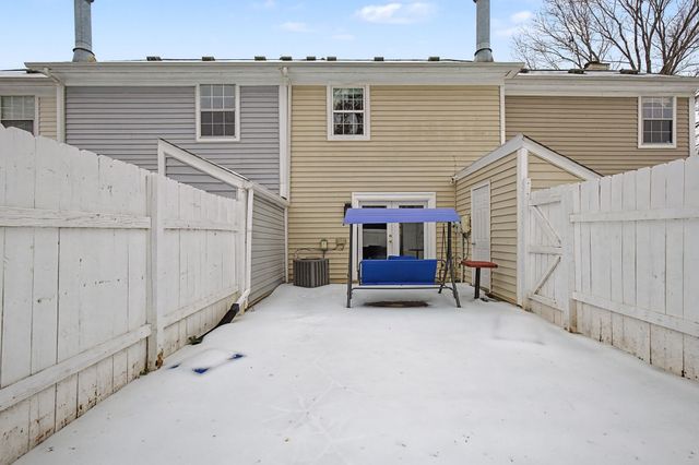 105 Carriage Pl, Clarksville, TN 37042