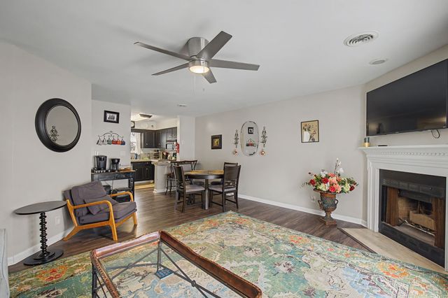 105 Carriage Pl, Clarksville, TN 37042