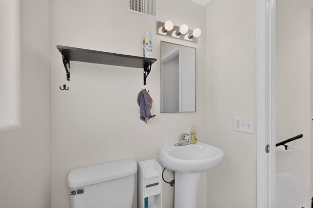 16 Sky Ridge, Santa Fe, NM 87508