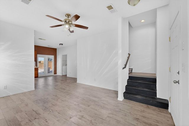 16 Sky Ridge, Santa Fe, NM 87508