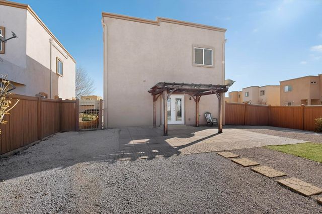 16 Sky Ridge, Santa Fe, NM 87508