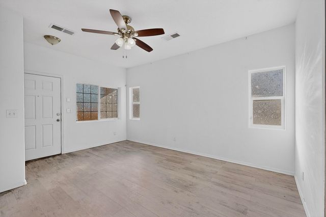 16 Sky Ridge, Santa Fe, NM 87508