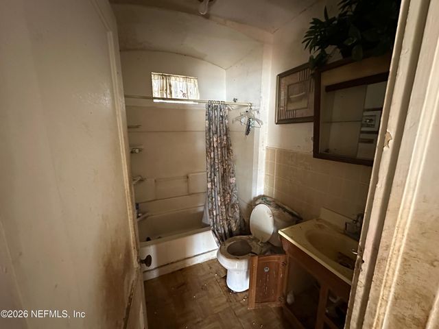 7503 WILDER Avenue, Jacksonville, FL 32208