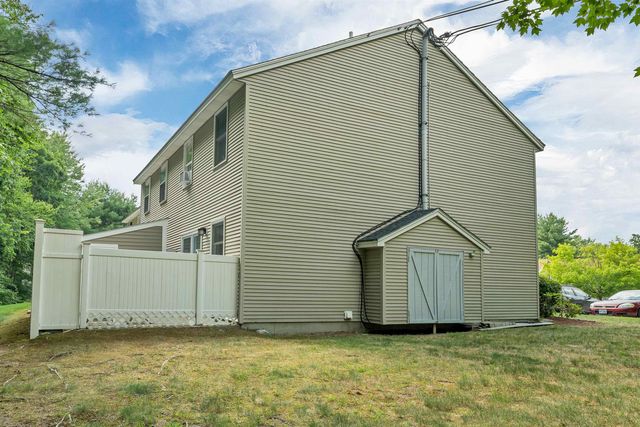 1035 S Mammoth Rd Apt 3, Manchester, NH 03109