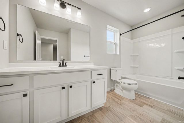 1324 Mackey Drive, South Bend, IN 46614