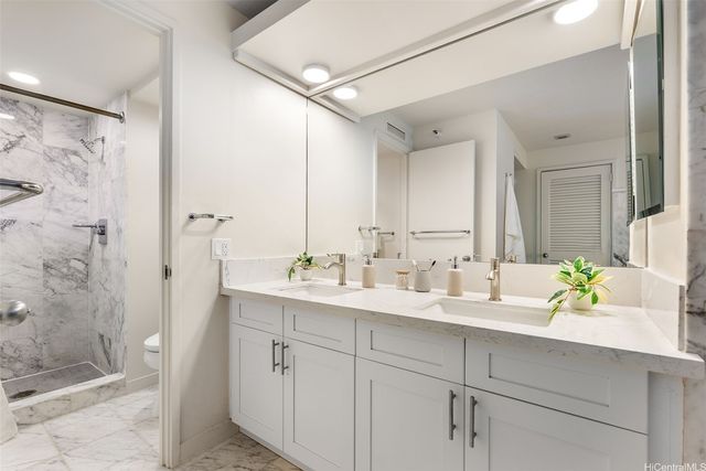 1330 Ala Moana Boulevard 3704, Honolulu, HI 96814
