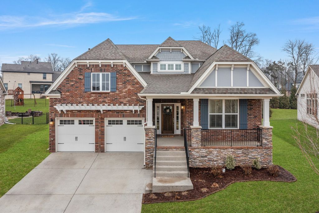 1858 Abbey Wood Dr, Nolensville, TN 37135