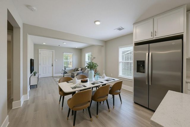 8302 Tavenor Lane, Houston, TX 77075