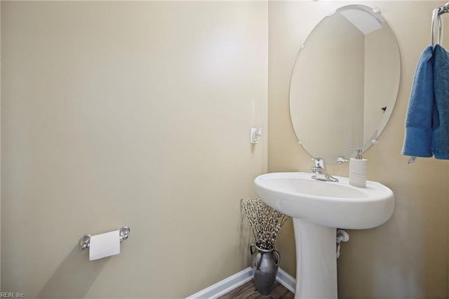 1422 Independence BLVD, Newport News, VA 23608