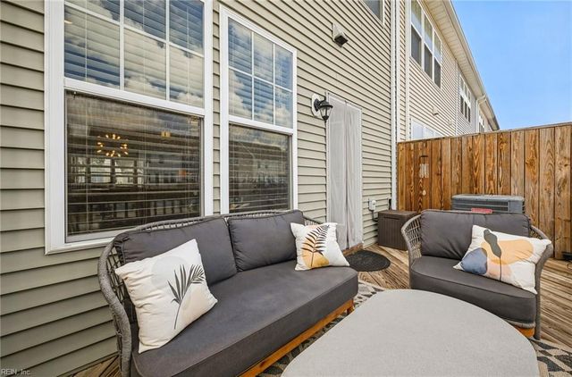 1422 Independence BLVD, Newport News, VA 23608