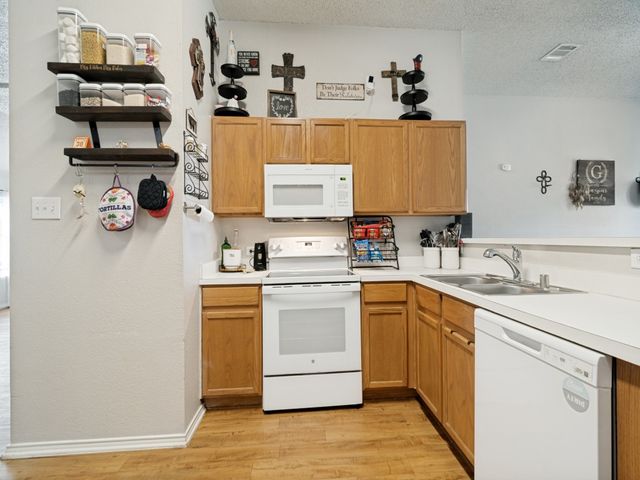 1109 Alexandria Drive, Forney, TX 75126