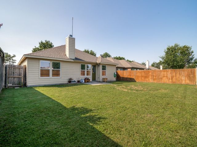 1109 Alexandria Drive, Forney, TX 75126