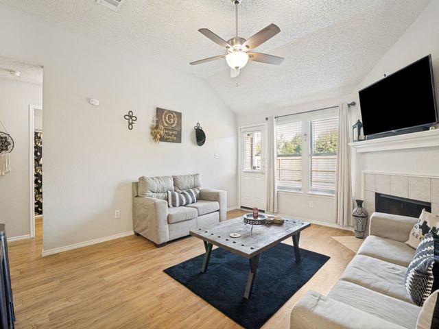 1109 Alexandria Drive, Forney, TX 75126