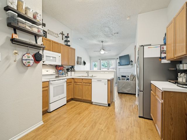 1109 Alexandria Drive, Forney, TX 75126