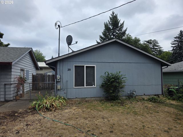 22 Se 136TH Ave, Portland, OR 97233