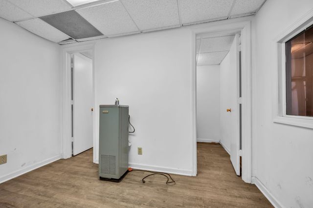 2340 Ridge Rd, Mc Ewen, TN 37101