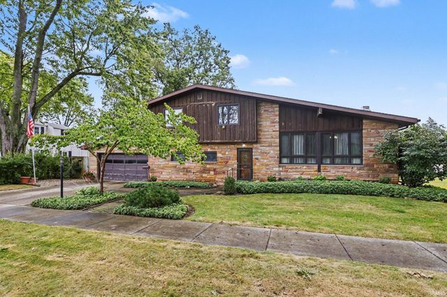 310 Massachusetts Avenue, Elkhart, IN 46514