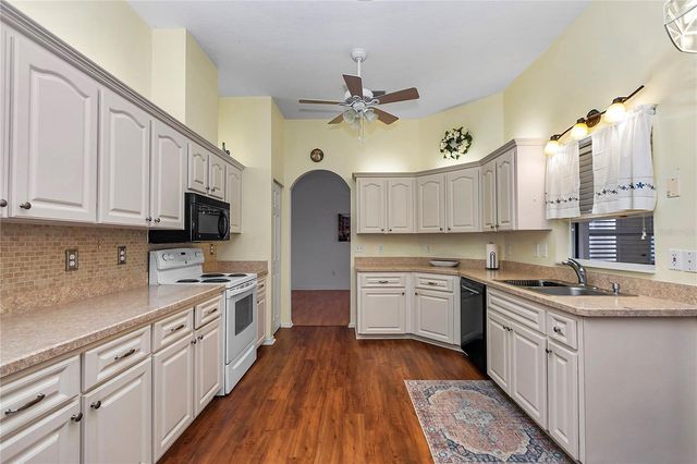 7913 SW 115TH LOOP, Ocala, FL 34476