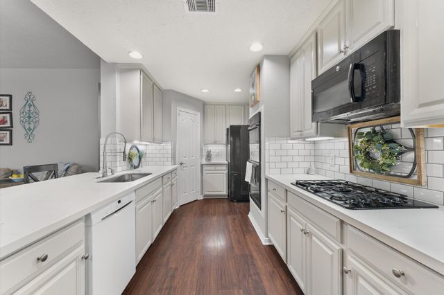 2404 Grey Kirby Drive, League City, TX 77573