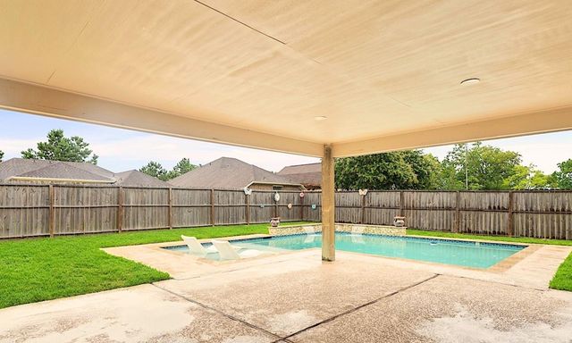 2404 Grey Kirby Drive, League City, TX 77573