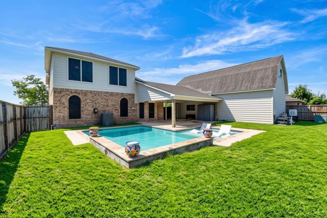 2404 Grey Kirby Drive, League City, TX 77573