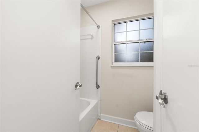 8593 NW 41ST TERRACE, Gainesville, FL 32653